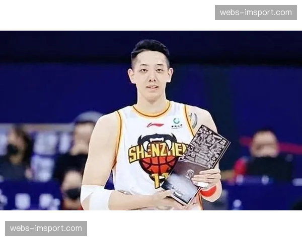 深圳队沈梓捷谈内线策应:提高在肘区的接球与出球速度是关键 深圳队沈梓捷谈内线策应:提高在肘区的接球与出球速度是关键